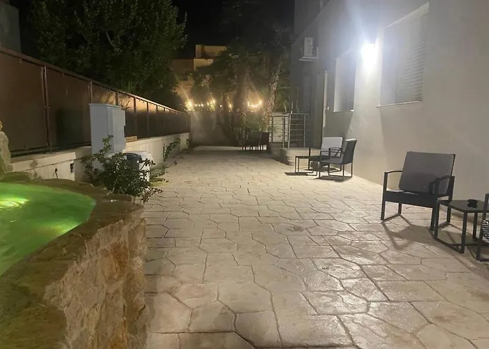 Cortile Segreto E Fontana, Oasi 2 Passi Dal Centro Lecce